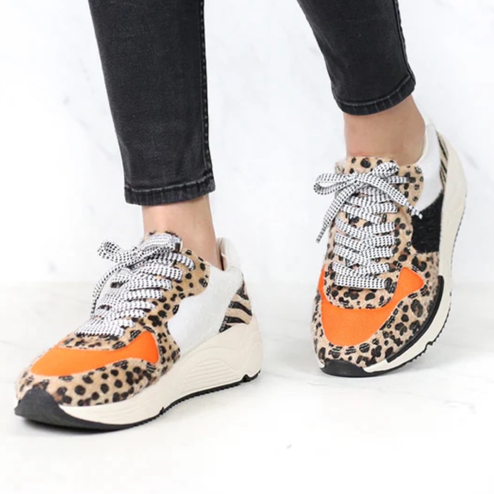 GUC White Raven Animal Print Sneakers 6